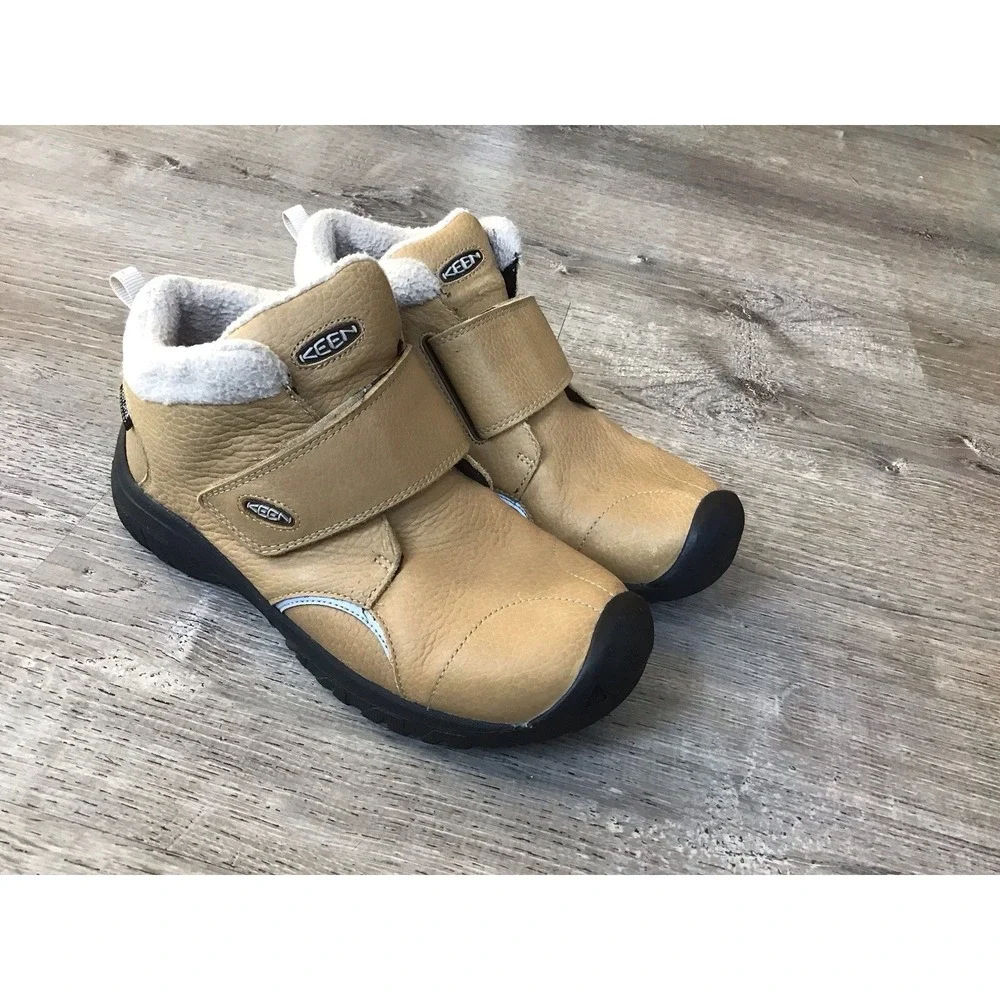 Keen Kootenay Youth Size 3 Insulated Waterproof Brown Ankle Boots 1024333